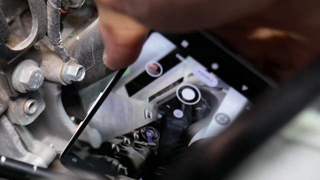 PCV VALVE LOCATION REPLACEMENT EXPLAINED FORD C-MAX FORD FUSION LINCOLN MKZ 1.6 2.0 2.5 HYBRID смотреть онлайн