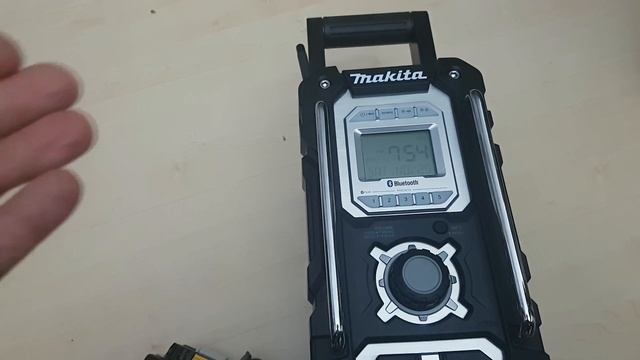 Как зарядить аккумулятор MAKITA без станции чем полезны Makita и Samsung Note 4 смотреть онлайн