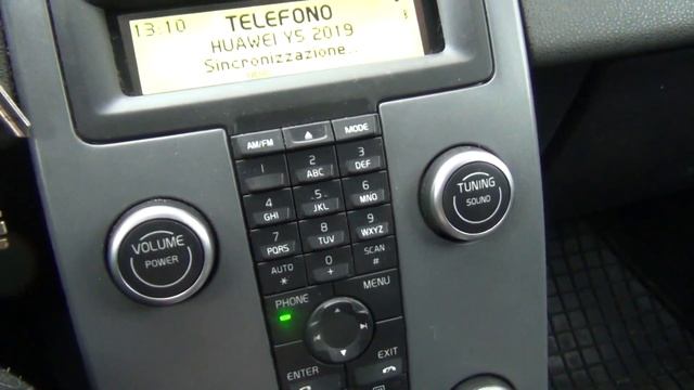 ПОДКЛЮЧЕНИЕ ТЕЛЕФОНА К АУДИОСИСТЕМЕ ЧЕРЕЗ БЛЮТУЗ. VOLVO V50.