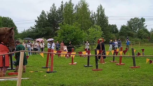 Рыцарский турнир на фестивале в Старой Ладоге