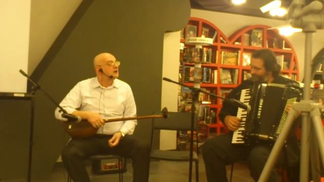 Юбилей Сталика в книжном магазине Москва