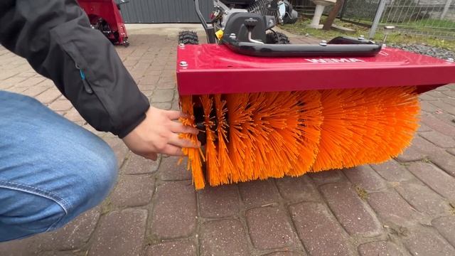 NOWOŚĆ ! ZAMIATARKA SPALINOWA Z OPCJĄ ODŚNIEŻARKI - WEIMA SW600 смотреть онлайн