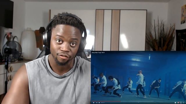 Stray Kids "Easy" M/V (REACTION!!!) смотреть онлайн