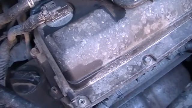 Шум в двигателе Nissan Cube BZ11 смотреть онлайн