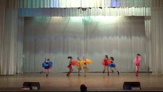 Коллектив "Голливуд" смотреть онлайн