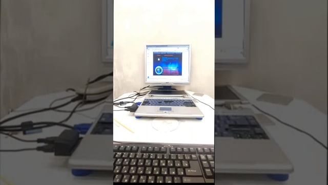 Ноутбук-инвалид SAMSUNG X05 (часть 1) смотреть онлайн