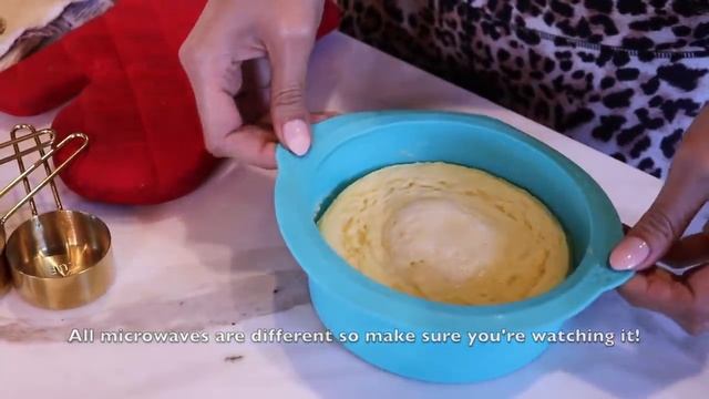 1 CARB KETO CHEESECAKE! How to Make 5 Minute Microwave Cheesecake смотреть онлайн