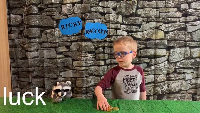 How to Read/uck/ Words with Ricky Raccoon смотреть онлайн