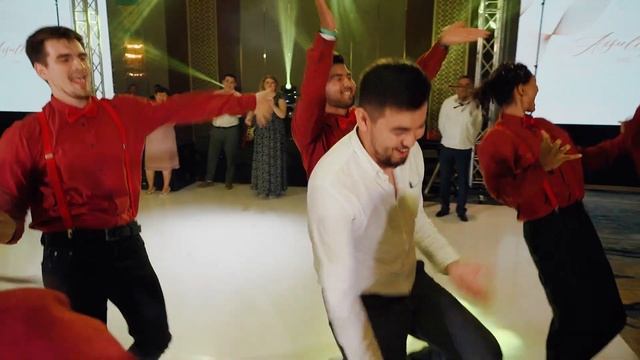 Еркебулан Тлеулин (Yerkebulan Tleulin) шоурил ведущего смотреть онлайн