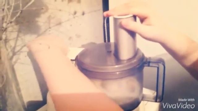 Делаем вкусное смузи. смотреть онлайн