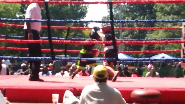 David Glenville round 2 смотреть онлайн