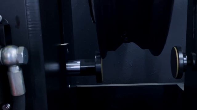 BMW S 1000 rr Правка переднего диска смотреть онлайн