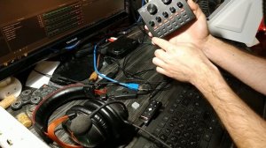 Внешняя звуковая карта V8 для микрофона и стриминга - Полный обзор