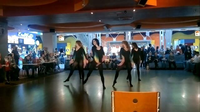 День танца в ТЦ 'ПИК' Стрип пластика 'Феникс' май 2015 смотреть онлайн