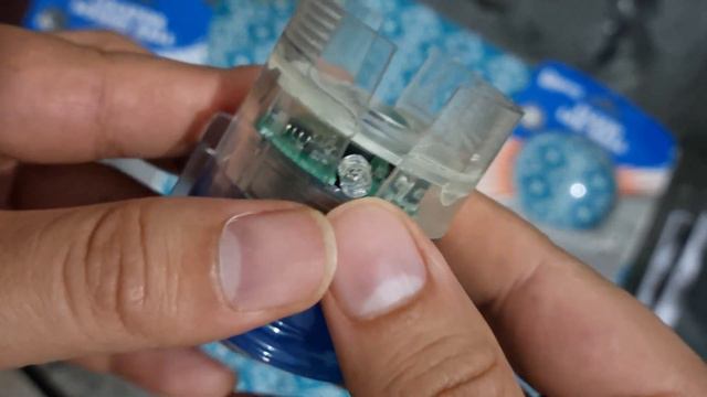 Unboxing Flash Led Ball Chuckit - Pelota para mascota (Pelota con luz led) смотреть онлайн
