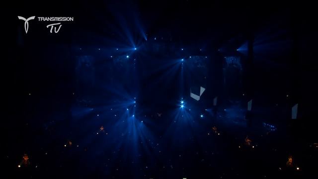 Above & Beyond Ft. Zoë Johnston 'Always' (A&B Club Mix) [Live At Transmission Prague 2018]