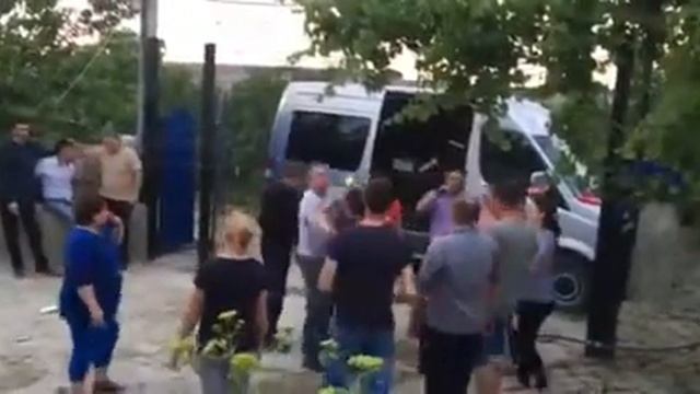 За глаза твои карие-finul si nasul смотреть онлайн