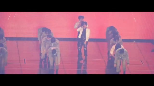 Megaverse dance mirror Stray Kids смотреть онлайн
