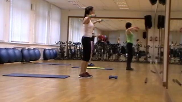 Групповая силовая тренировка.  SuperFitness Company