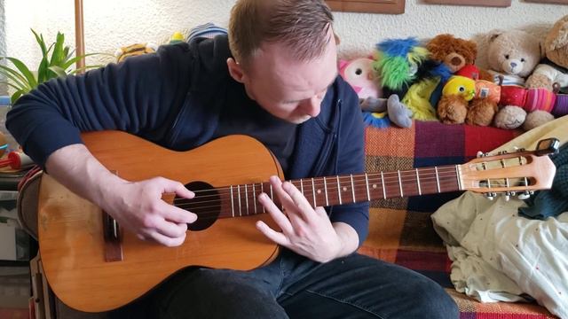 Marcus Beven plays my 1960s Hofner 512 parlor guitar - a quietly stunning sound! смотреть онлайн