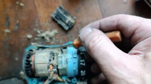 Makita DF332D| Проскакивает редуктор на первой скорости | Ремонт шуруповёрта