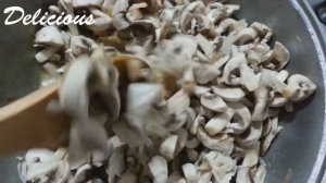 Готовлю 2 раза в неделю Шампиньоны с Фаршем и Сметаной