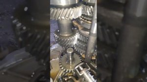 Ремонт ваз 2109 болтает рычаг КПП,не включается задняя скорость.