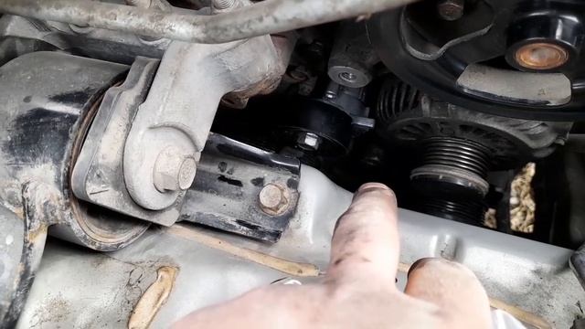 Замена обводного ремня с роликами.Лансер 10 смотреть онлайн