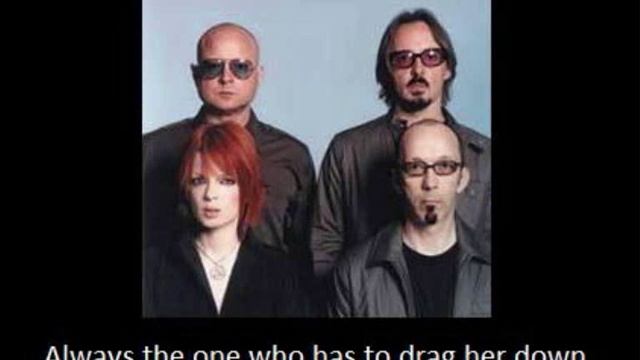 Garbage - The Trick Is To Keep Breathing смотреть онлайн