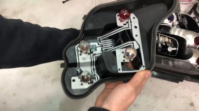 Citroen DS3 ALL Rear Bulbs - How To Change Indicators Sidelights Brake Lights Fog Number Plate DIY смотреть онлайн