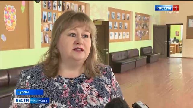 В начале недели школьники Курганской области перешли на дистанционное обучение смотреть онлайн