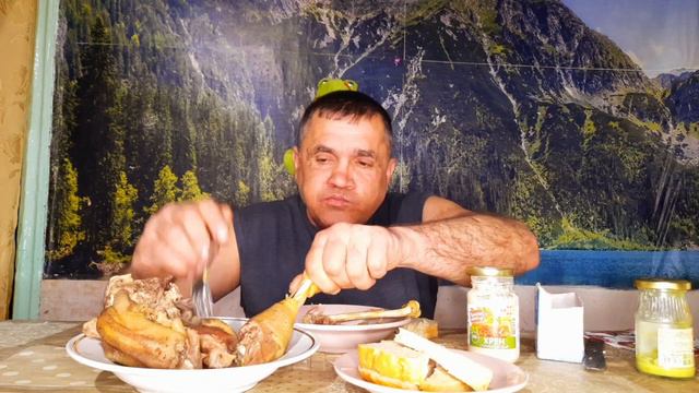 МНОГО МЯСА // MUKBANG // ЕШЬ ПОКА РОТ СВЕЖ // ПО РУССКИ смотреть онлайн