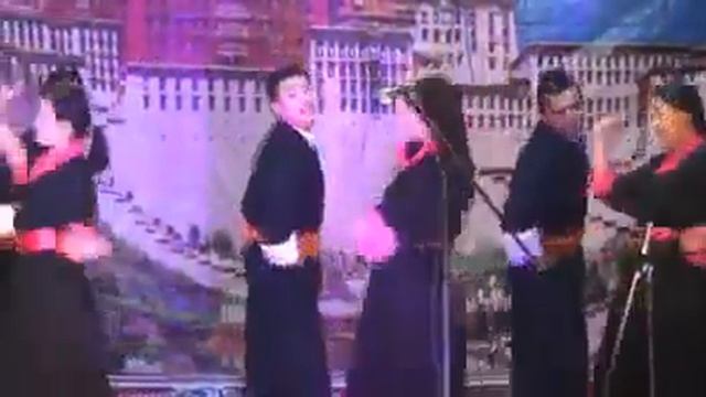 Ladakhi dance performance at France // new ladakhi dance // Tibetan dancer // смотреть онлайн