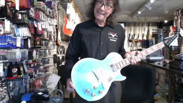 Frank's Blog #3: The Gibson Custom Bona Bird смотреть онлайн