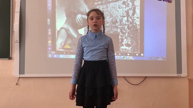 Настя Жукова, 4 класс "Мальчик из села Поповки" С. Маршак смотреть онлайн