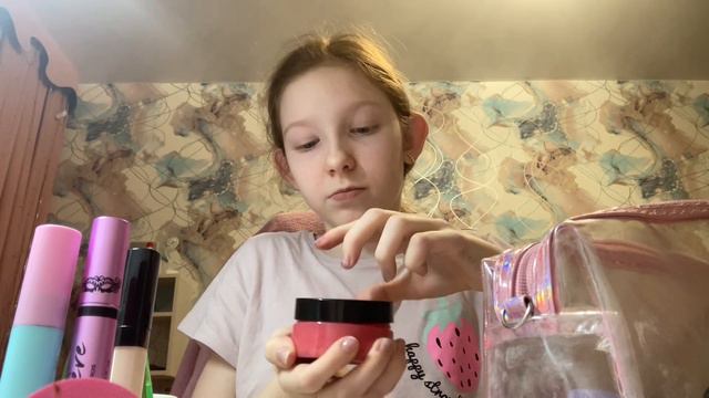 💗Моя косметичка в 12 лет🎀✨Обзор на мою косметику🤘💫 смотреть онлайн
