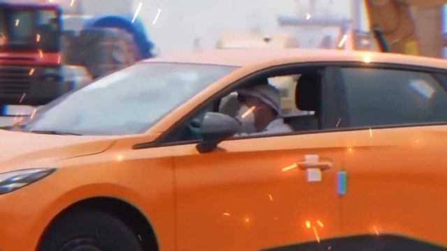 China Are Throwing Away Millions Of EVs As The Chinese EV Industry Goes Bankrupt! смотреть онлайн