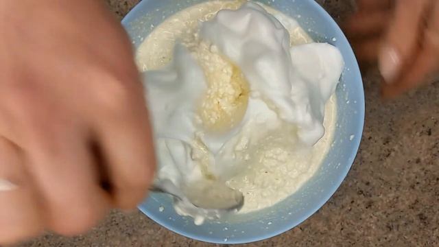 Творожная запеканка с манкой и кефиром. смотреть онлайн