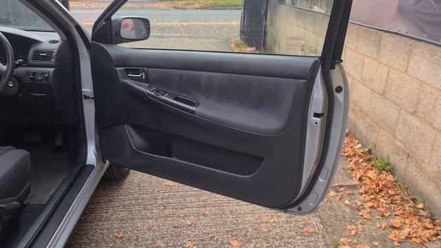 Toyota Corolla 1.6 VVT-i T3 3dr RY04FYP