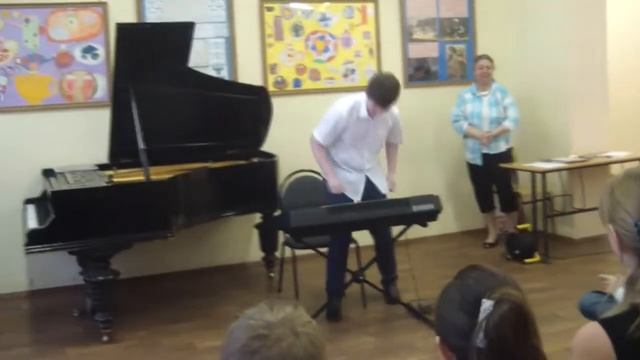 Денис Красота. Концертный этюд. Гавот в форме рондо. Воздушная кукуруза смотреть онлайн