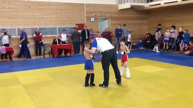 Серебряков Василий проф боевое самбо дебют смотреть онлайн