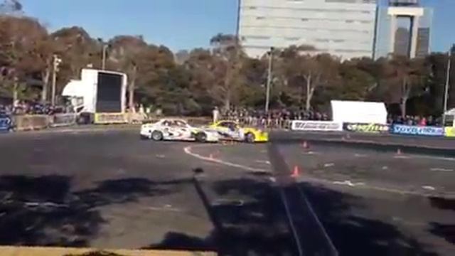 Tokyo Auto Salon 2012 R34 drift battles смотреть онлайн