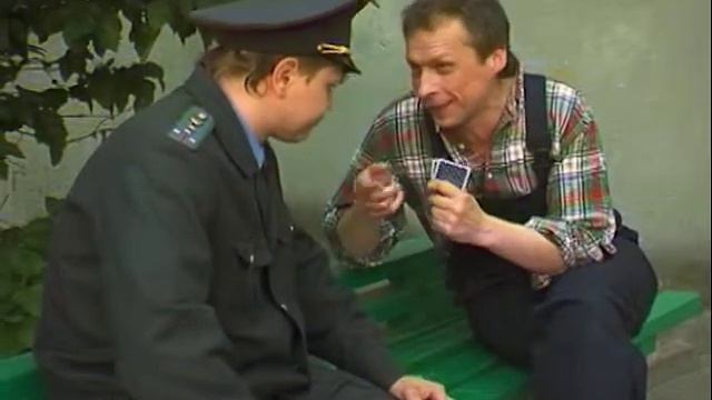 Prykoli. Мужики повесили менту генеральские погоны. Смотреть обязательно смотреть онлайн