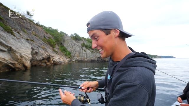 FISHING AQUARIUM FISH IN SWEDISH SEA | Team Galant смотреть онлайн