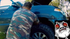 Как снять переднее крыло на  Уаз Патриот. В дополнение к предыдущему видео.