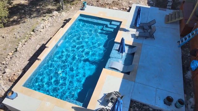 Custom gunite Pool by Maximum Pools and Spas смотреть онлайн