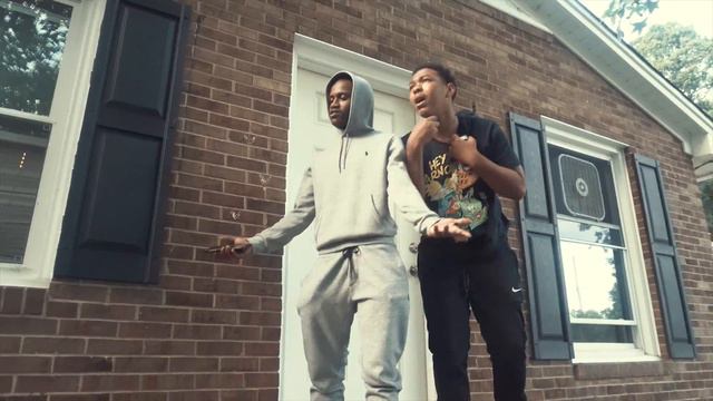 Nitti Banks - 32 Bars 🎥: Marcel Gibson смотреть онлайн