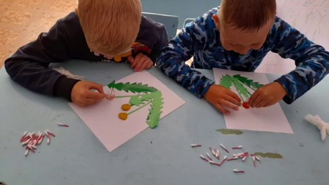 СДК Никулино МБУКС КСЦ Истра представляет мастер класс аппликации "Одуванчики". смотреть онлайн