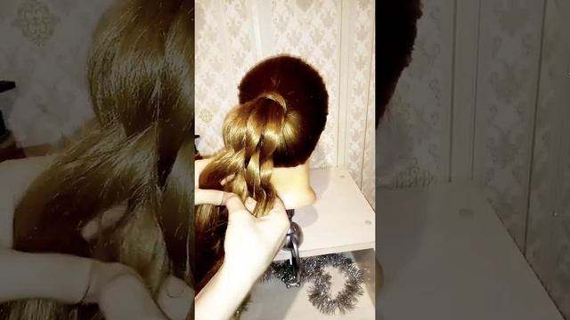 Лёгкая и необычная прическа | Хвост с плетением | коса на резинках | прическа в школу смотреть онлайн