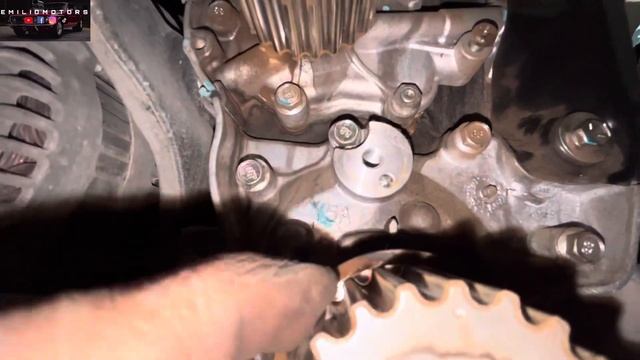 CÓMO CAMBIAR CORREA DE TIEMPO DEL CHEVROLET SPARK 1.0 8valvulas смотреть онлайн